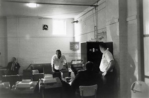 Image description is not available for 1967.094